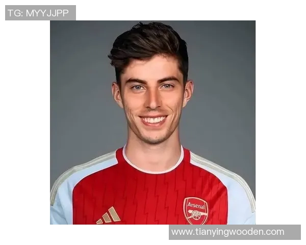 最帅足球明星12号的传奇之路与场上风采全解析